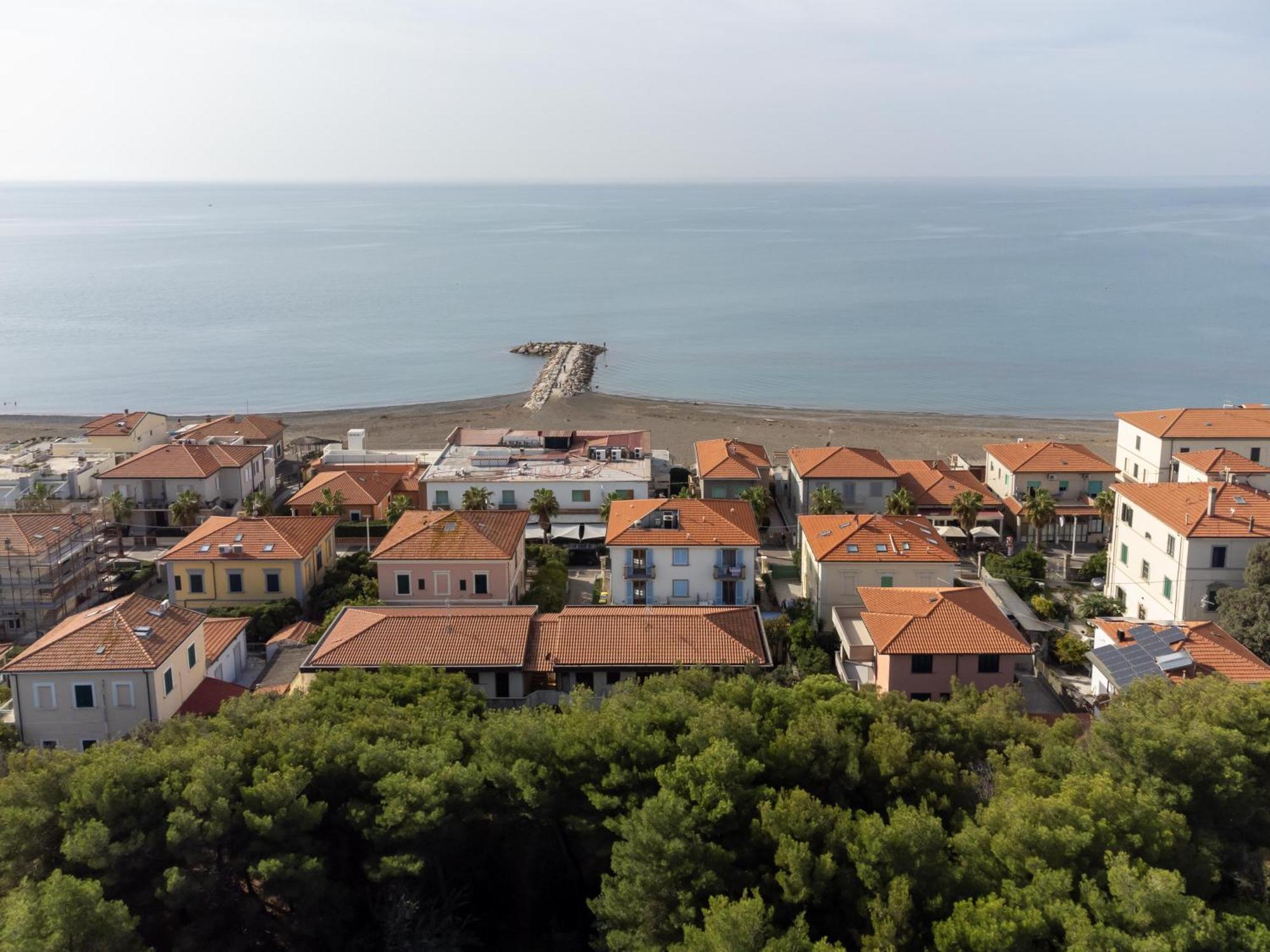 Zi Maria Hotel Marina di Cecina Eksteriør billede